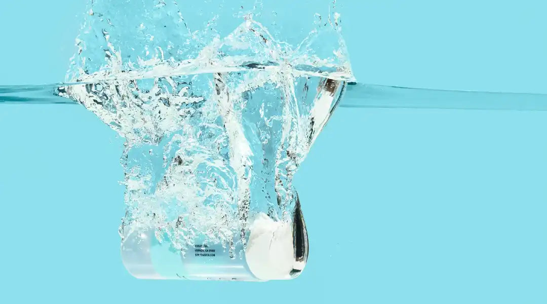 Does drinking water improve skin showing the difference between internal hydration and topical skin hydration