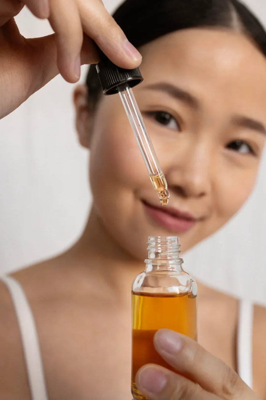 Italian Helichrysum (Immortelle) Oil for Eczema: Does It Work?