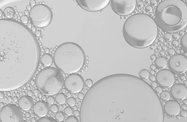 Mandelic Acid: The Gentlest AHA for Sensitive & Reactive Skin
