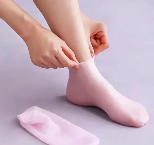 Moisturising Socks: What They Actually Do (and Whether You Need Them)