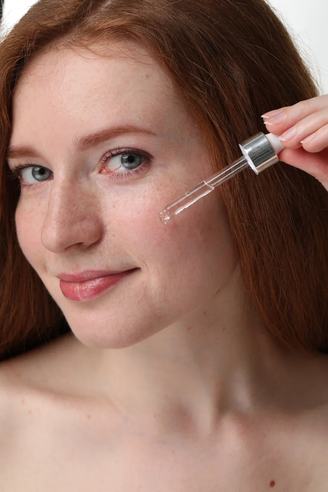 PHAs for acne-prone skin and gentle exfoliation