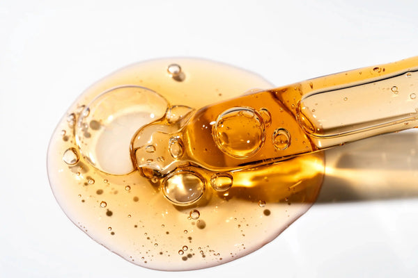 Retinol for Skin: Benefits, How It Works & How to Use It — A Science-Led Guide